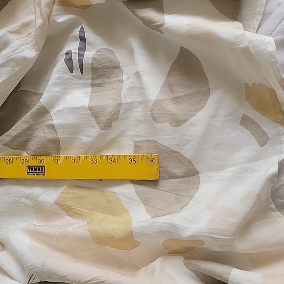 New Tradlands Nova Dress Caroline Print Cotton but looks Linen - Picture 9 of 9